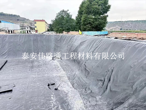 膨潤土防水毯搭接總出問題？規(guī)范施工步驟看這里